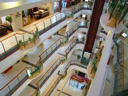 面對冷淡市場，建材家居企業積極試水電商尋突破